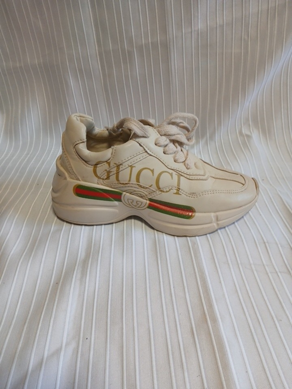 Gucci Kids White Leather Logo Stripe Sneaker